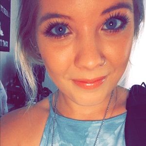 Meet your Posher, Zoey